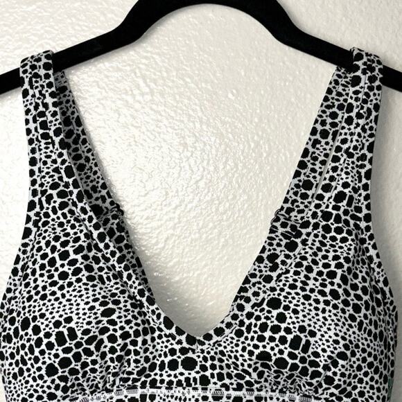 Sweaty Betty Retro Bikini Top Monochrome Croc Jacquard black/white women's XS - Picture 7 of 15